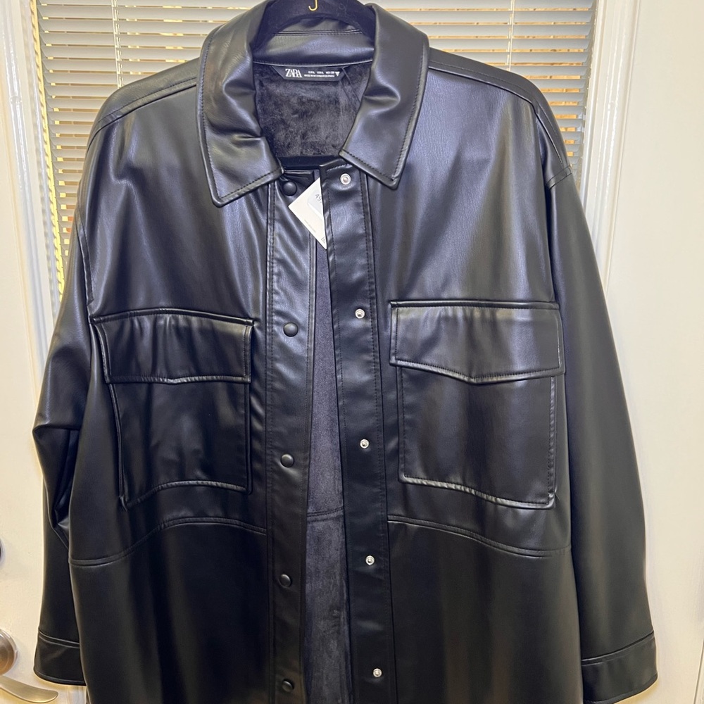 Zara women’s  Black Faux Leather Shirt Jacket